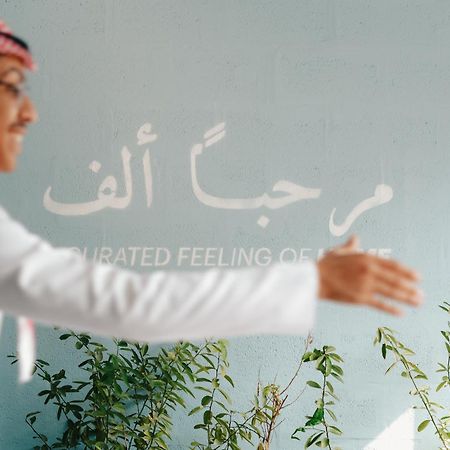 Shada Hotel Jumeirah Garden ドバイ エクステリア 写真