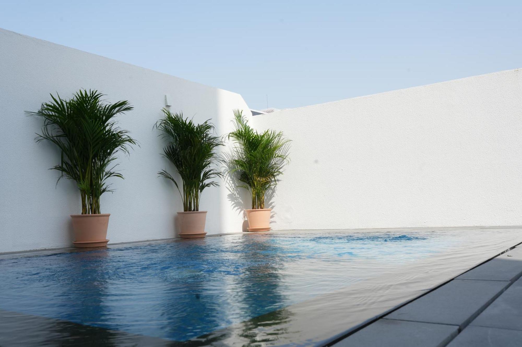 Shada Hotel Jumeirah Garden ドバイ エクステリア 写真
